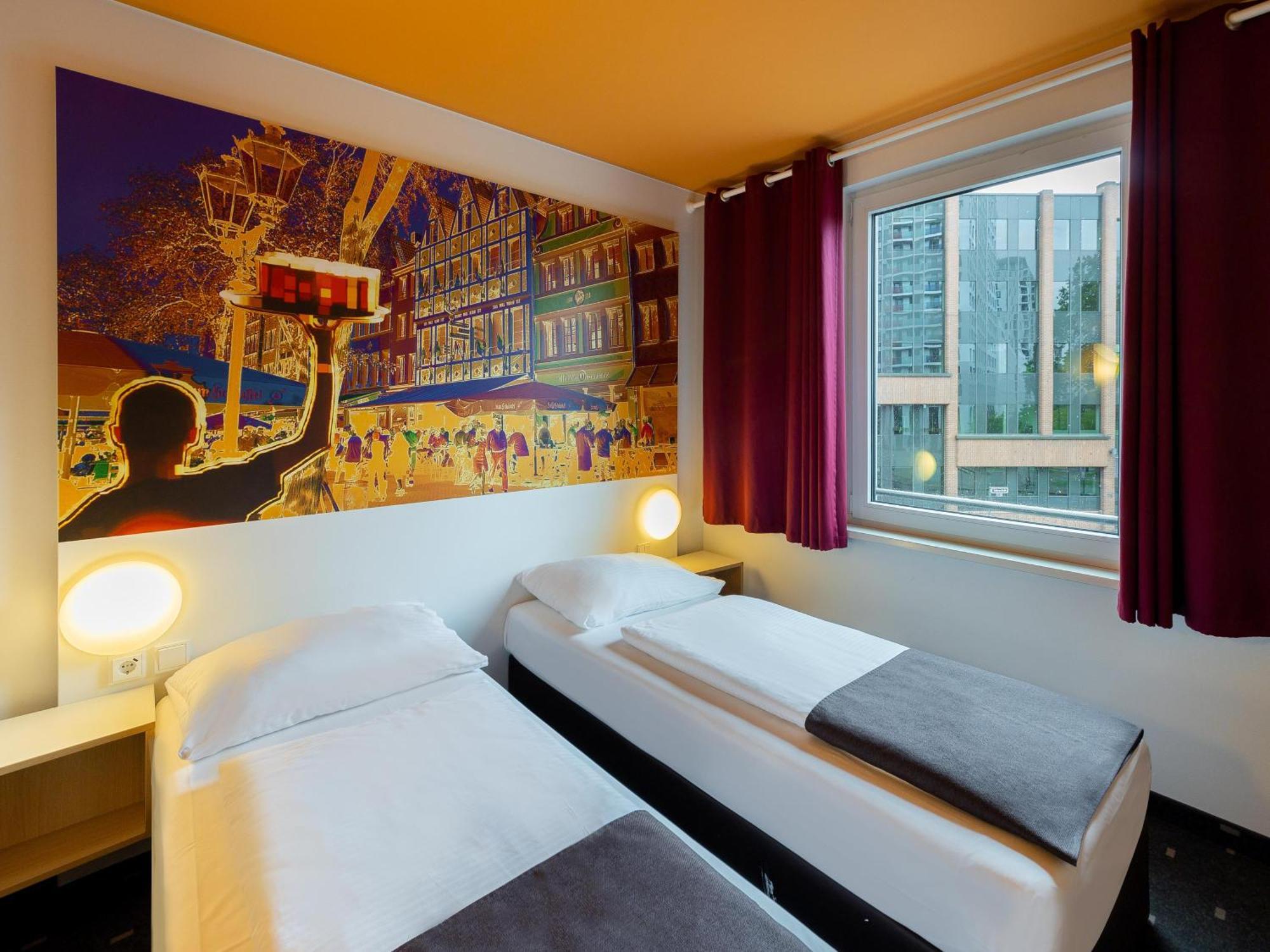 B&B Hotel Duesseldorf-City Exterior foto