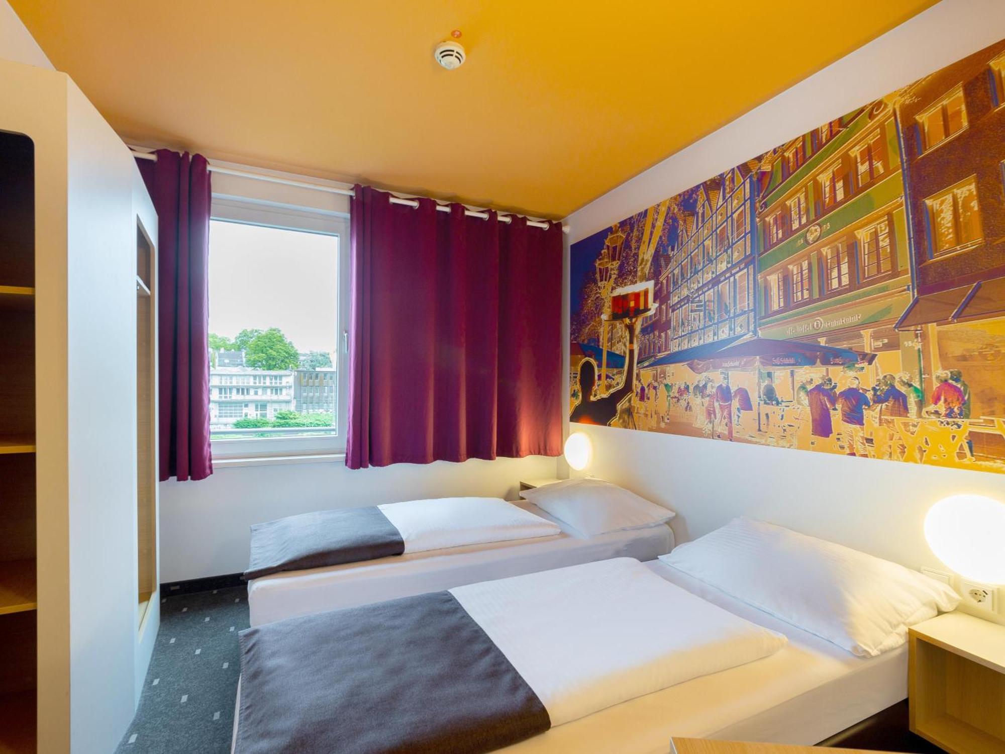 B&B Hotel Duesseldorf-City Exterior foto